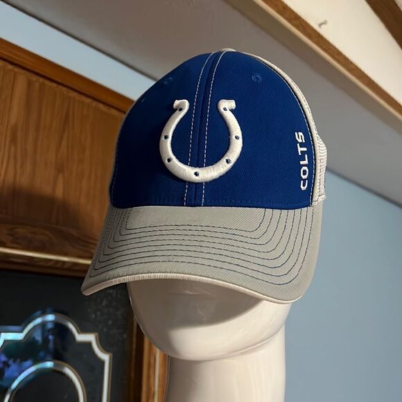 Colts Hat  - Picture 1 of 7